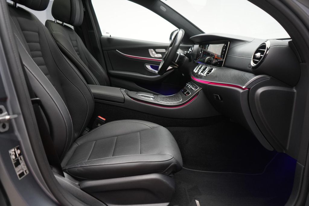 Mercedes-Benz E 300 2022