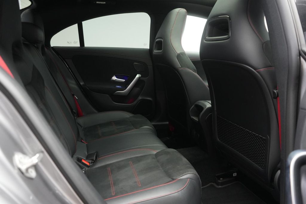 Mercedes-Benz CLA 45 AMG 2021