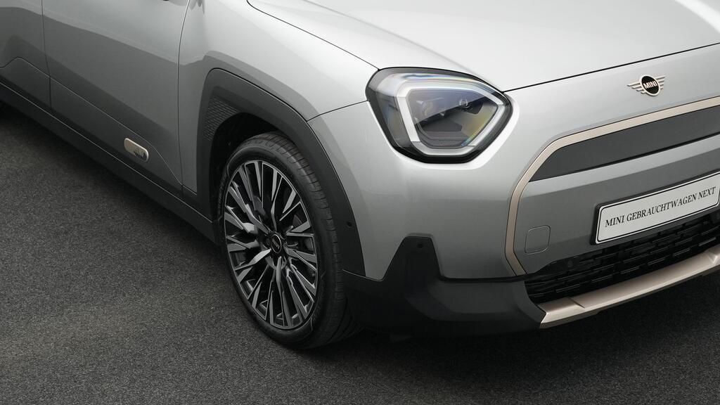 MINI Aceman 2024