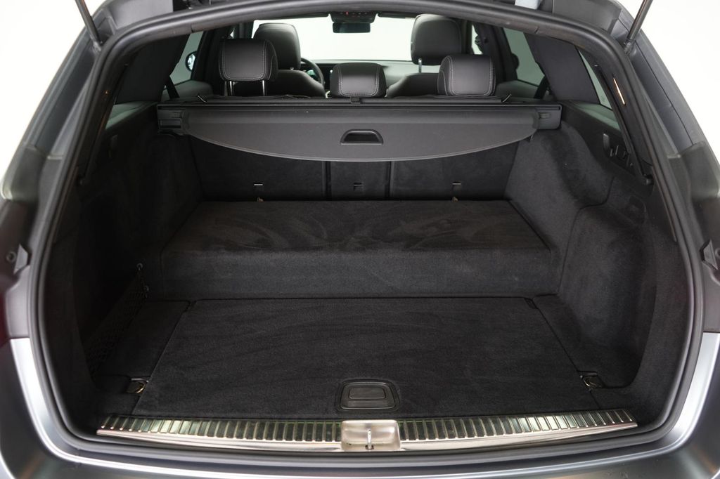 Mercedes-Benz E 300 2022