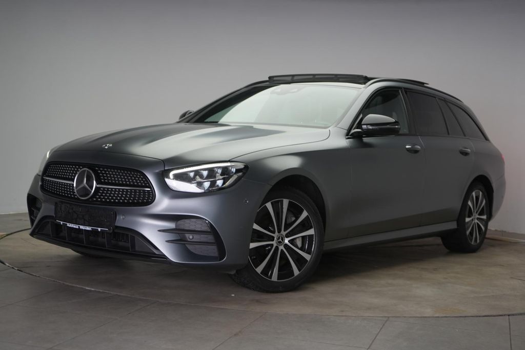 Mercedes-Benz E 300 2022