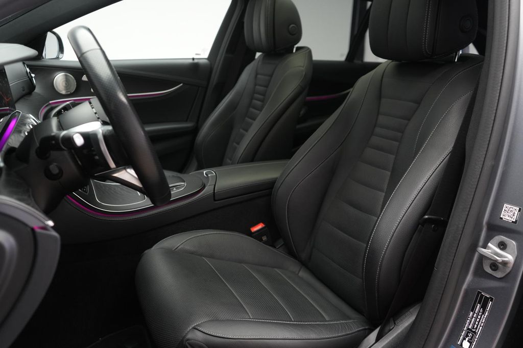 Mercedes-Benz E 300 2022