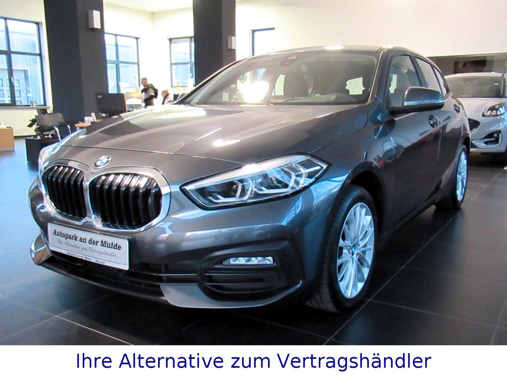 BMW 120 2021