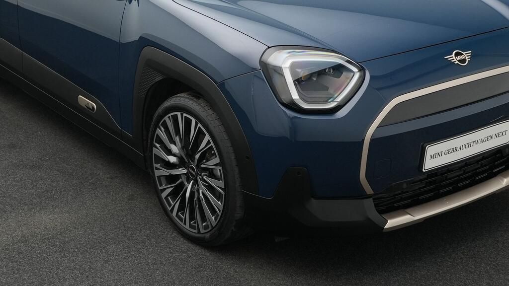 MINI Aceman 2024