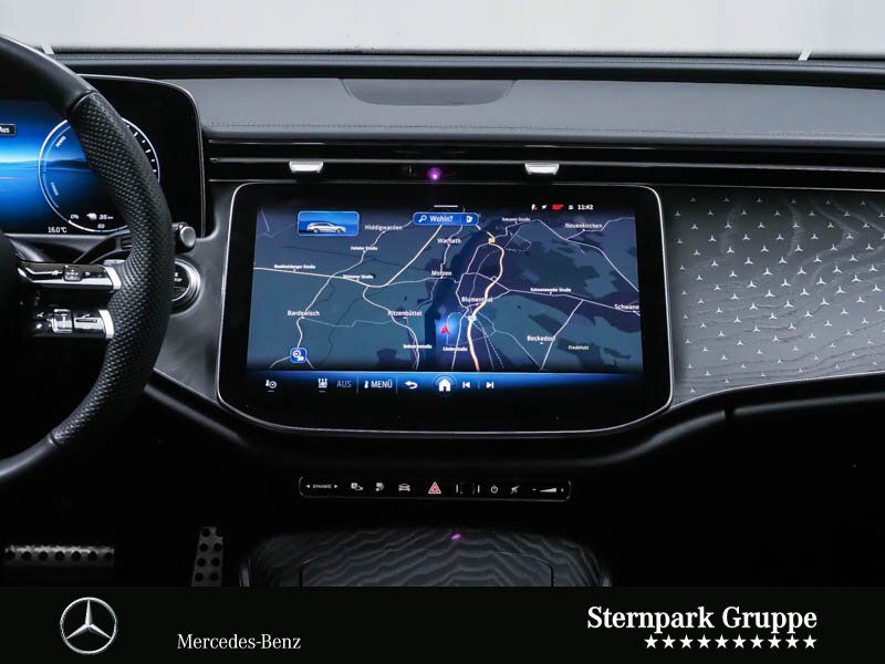 Mercedes-Benz E 300 2025