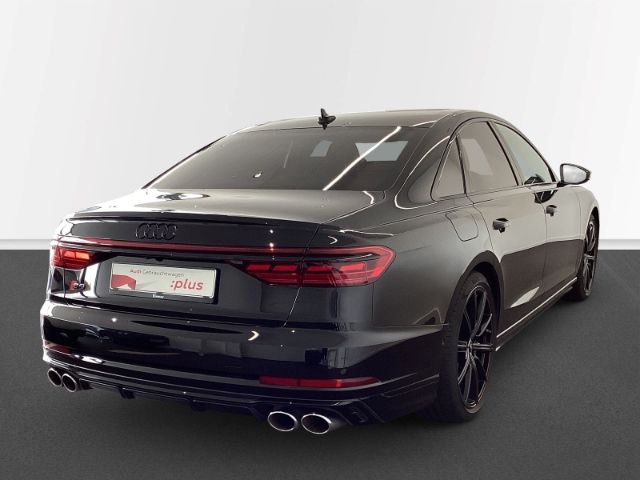 Audi S8 2023
