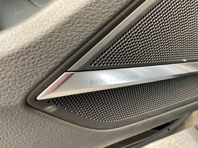 Audi S8 2023