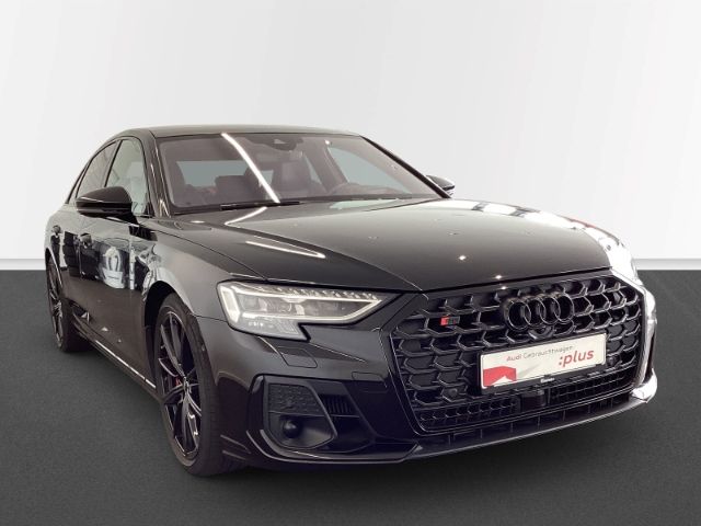 Audi S8 2023