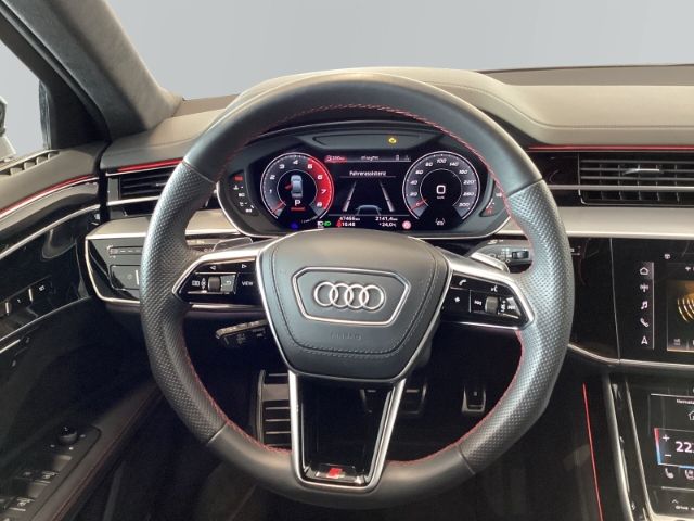 Audi S8 2023