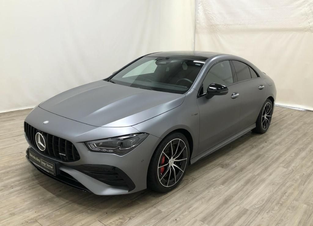 Mercedes-Benz CLA 35 AMG 2024