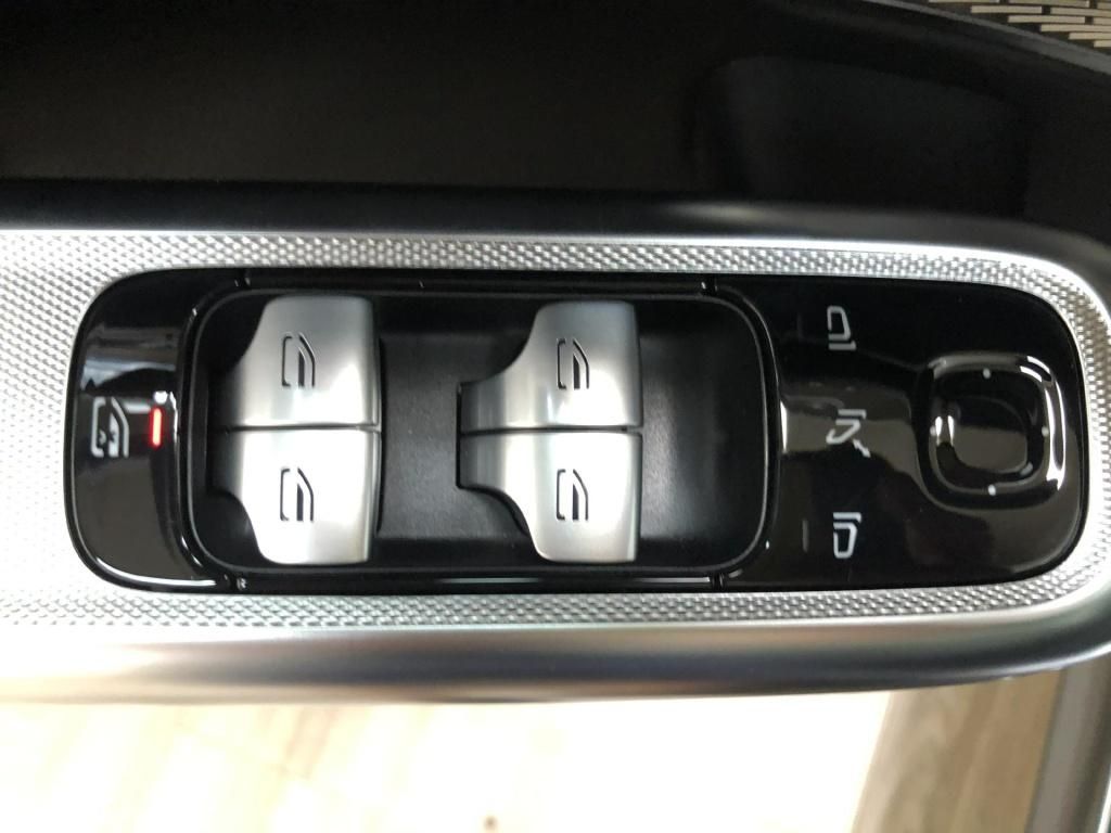 Mercedes-Benz E 300 2024