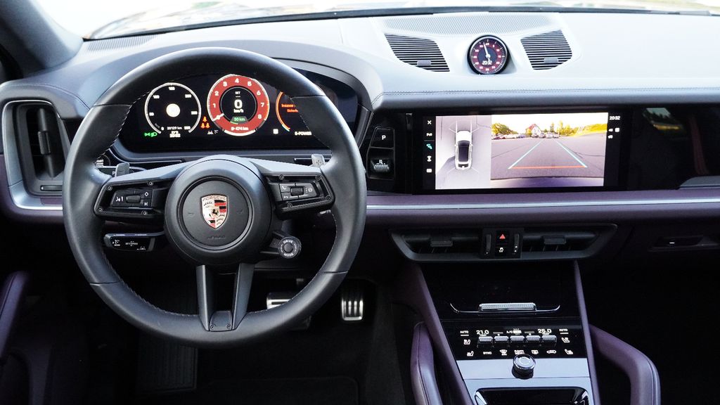 Porsche Cayenne 2024