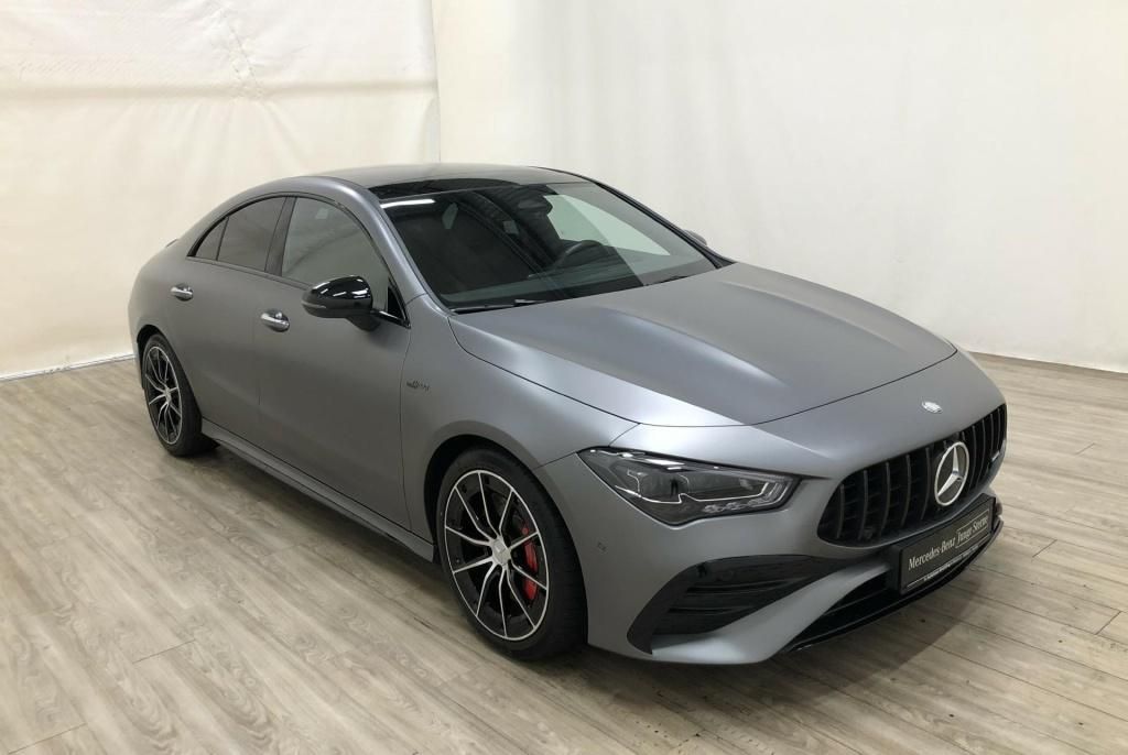 Mercedes-Benz CLA 35 AMG 2024