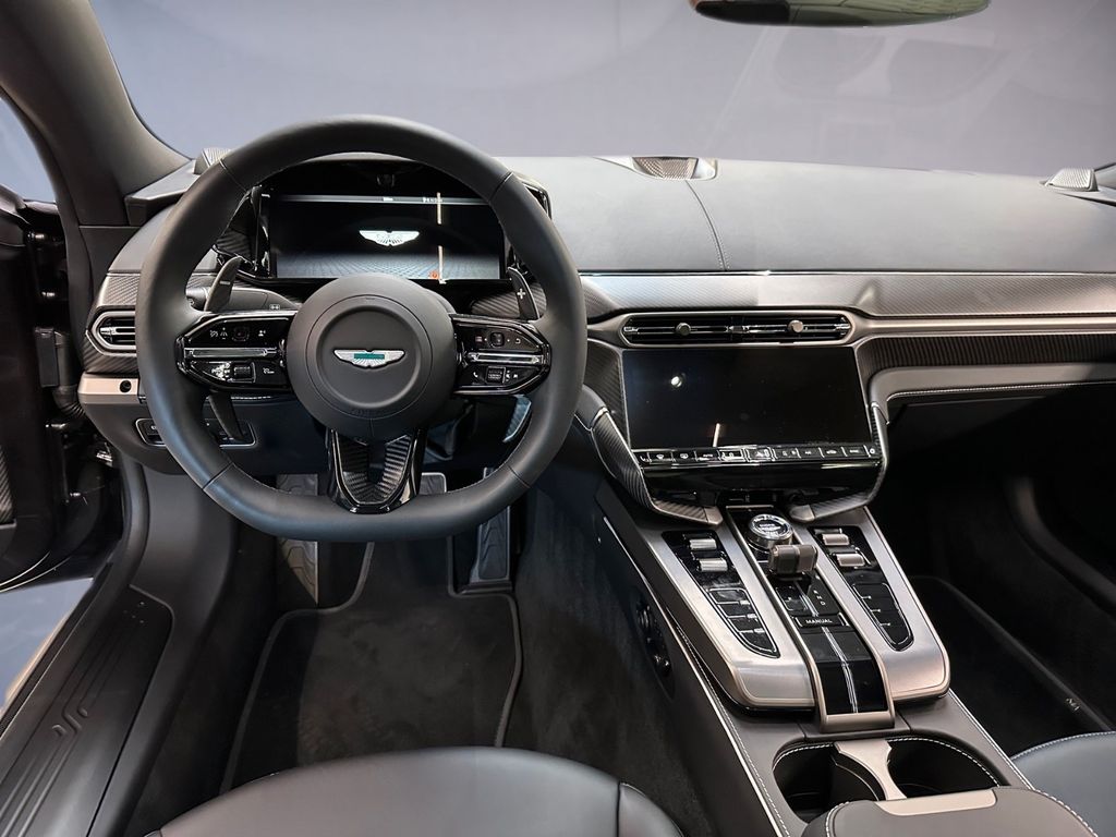 Aston Martin Vanquish