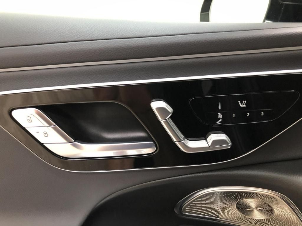 Mercedes-Benz E 300 2024