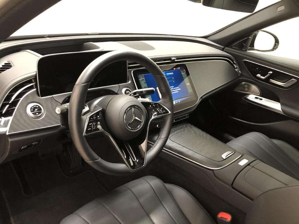 Mercedes-Benz E 300 2024