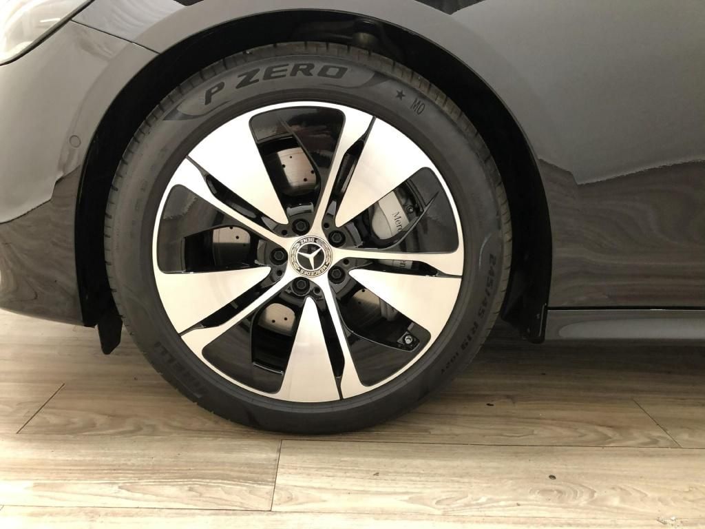 Mercedes-Benz E 300 2024