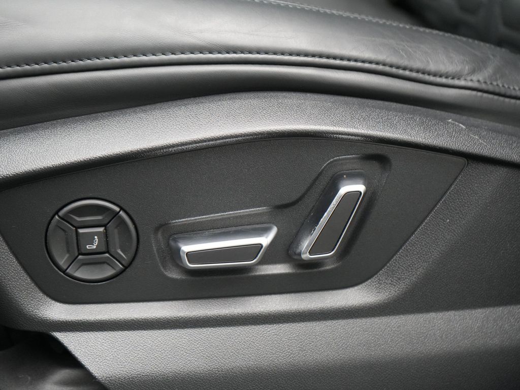 Audi RSQ8 2022