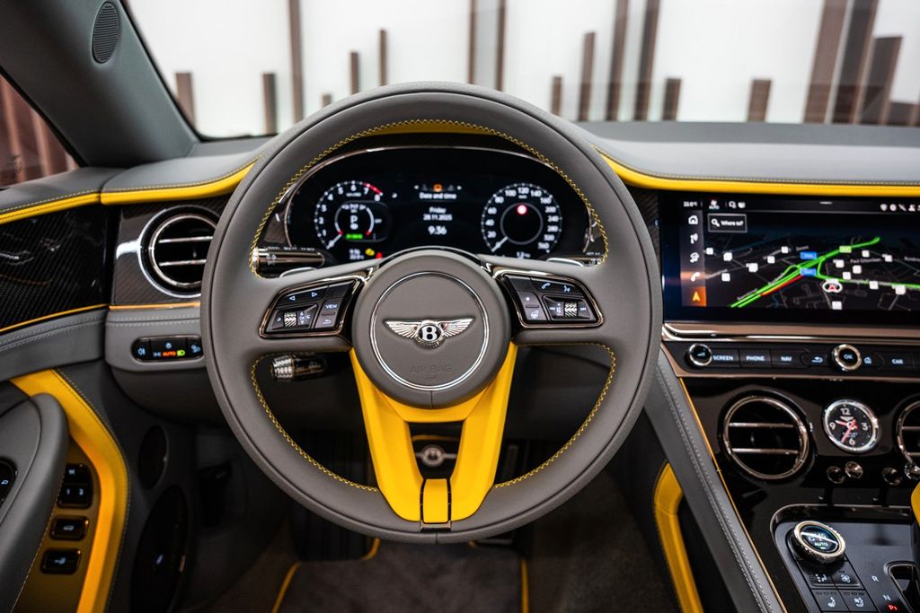 Bentley Continental GTC 2025