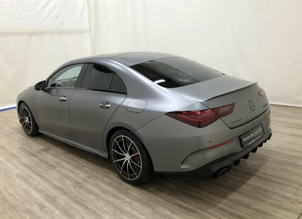 Mercedes-Benz CLA 35 AMG 2024