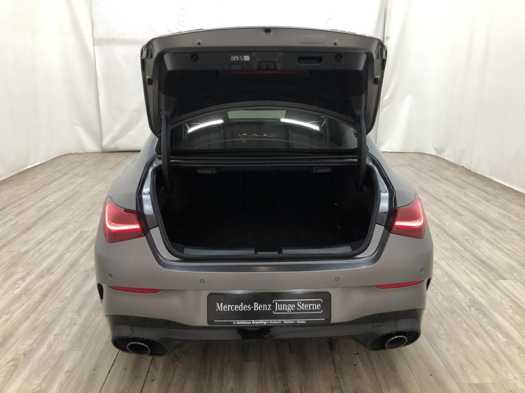 Mercedes-Benz CLA 35 AMG 2024