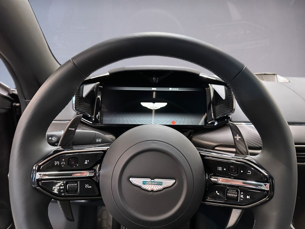 Aston Martin Vanquish