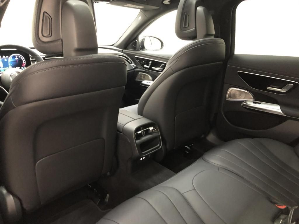 Mercedes-Benz E 300 2024