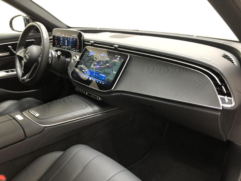 Mercedes-Benz E 300 2024