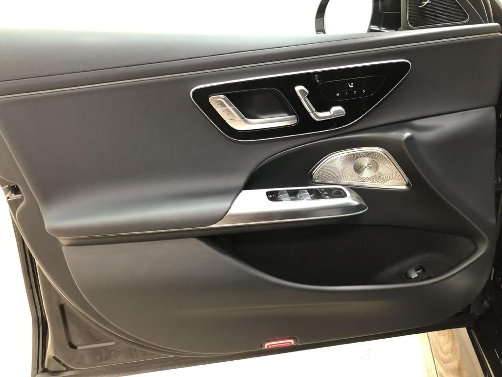 Mercedes-Benz E 300 2024