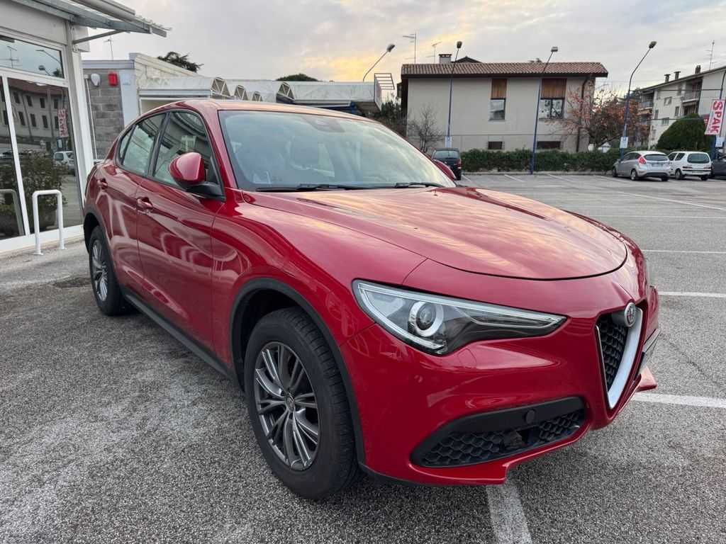 Alfa Romeo Stelvio 2019