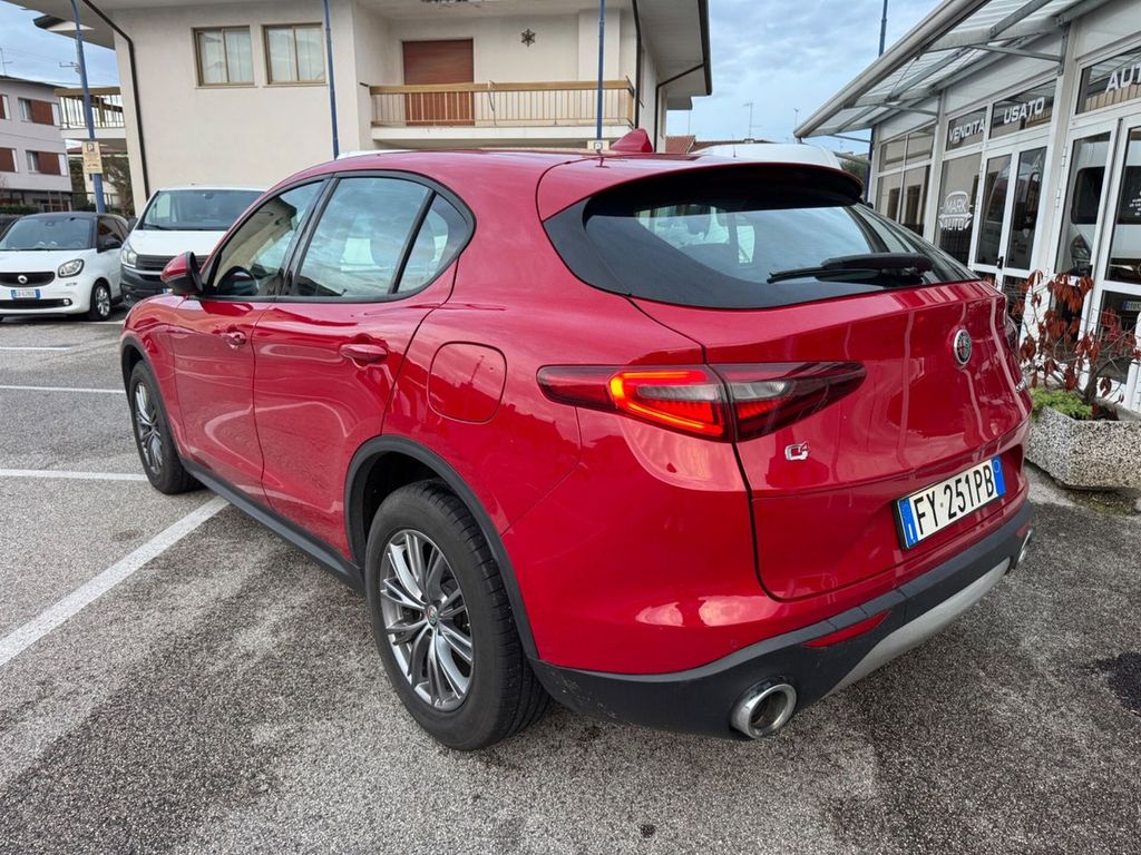Alfa Romeo Stelvio 2019