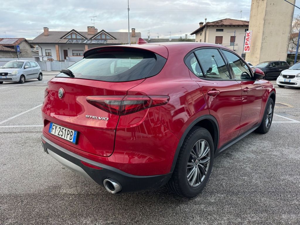 Alfa Romeo Stelvio 2019