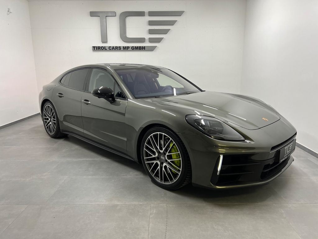 Porsche Panamera 2025