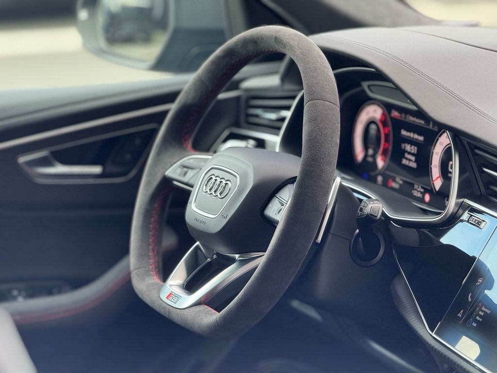 Audi RSQ8 2026