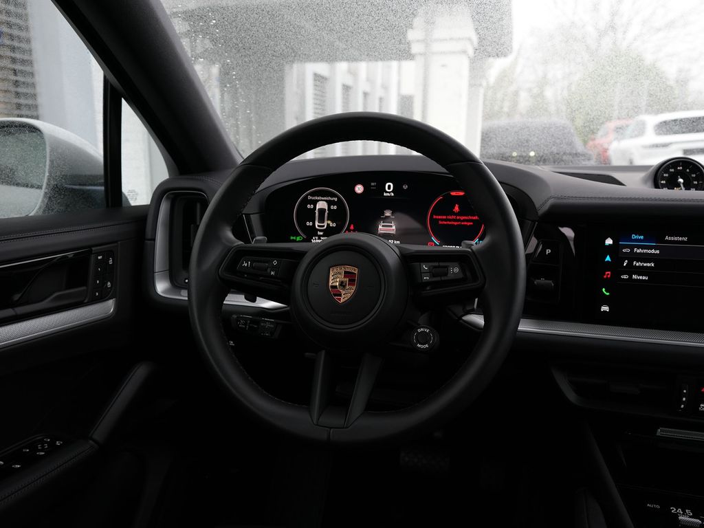 Porsche Cayenne 2024