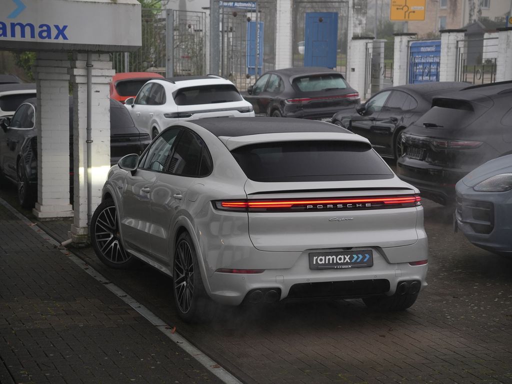 Porsche Cayenne 2024