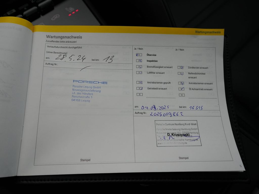 Porsche Cayenne 2024