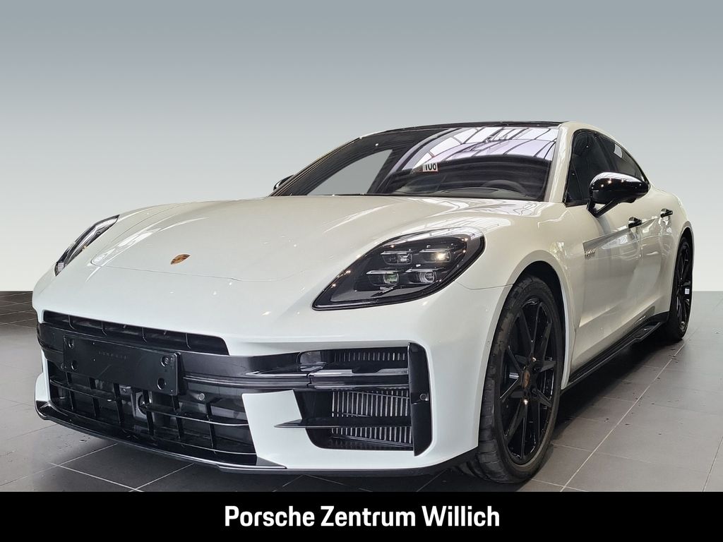 Porsche Panamera 2025