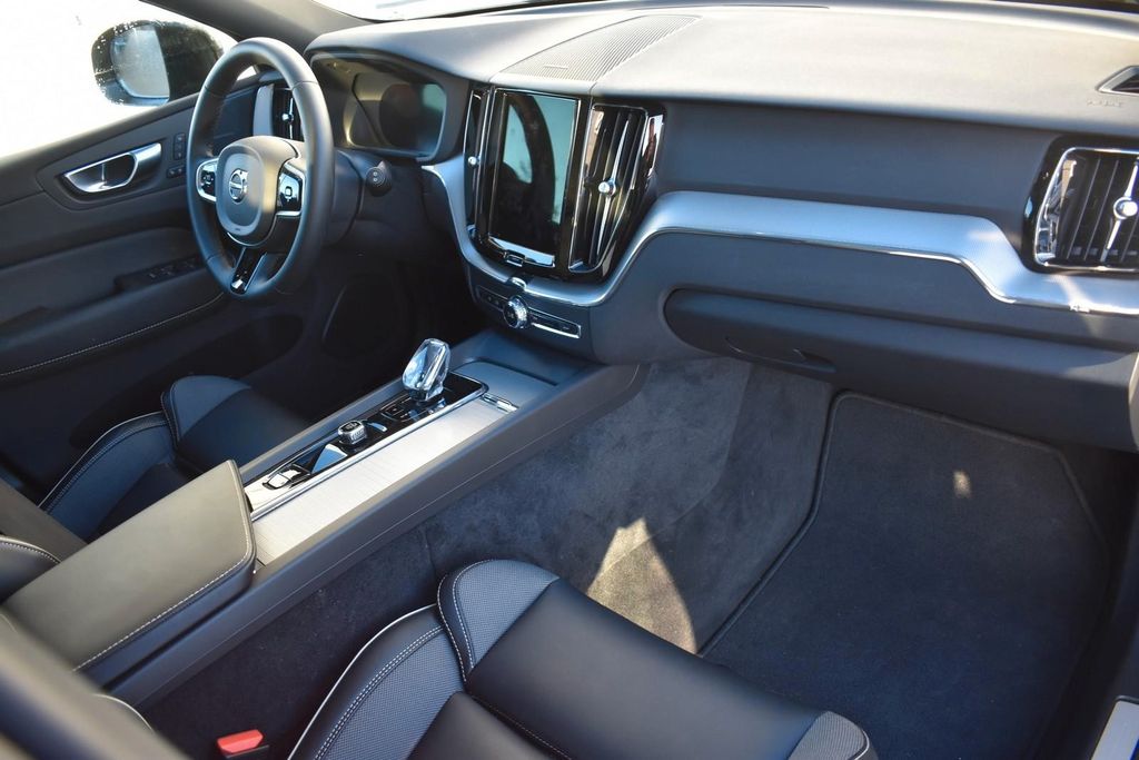 Volvo XC60 2023