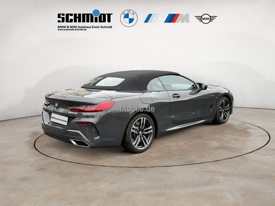 BMW M850 2022