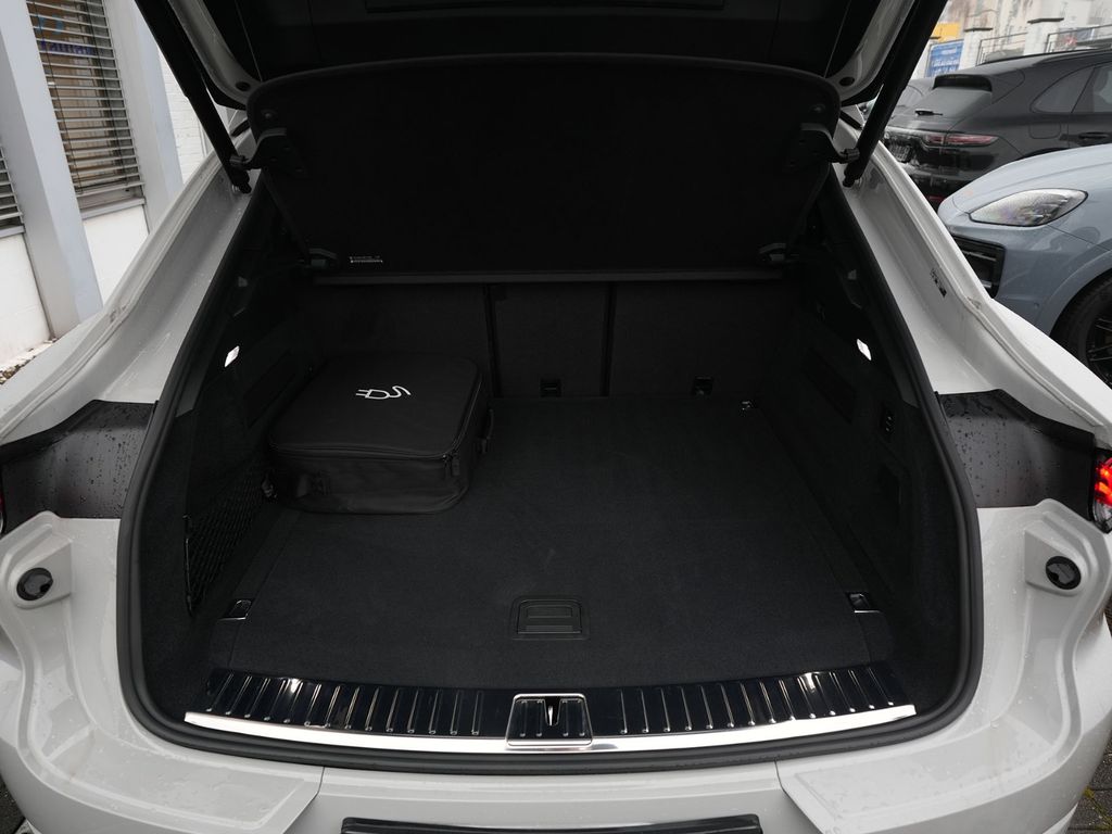 Porsche Cayenne 2024