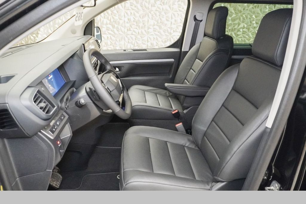 Peugeot Traveller 2025