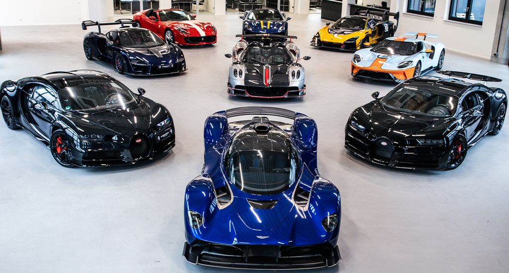 Lamborghini Revuelto 2024