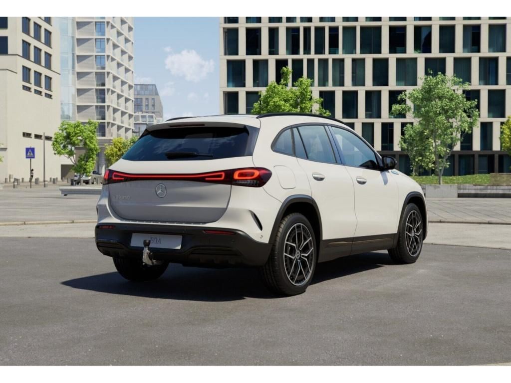 Mercedes-Benz EQA 2021