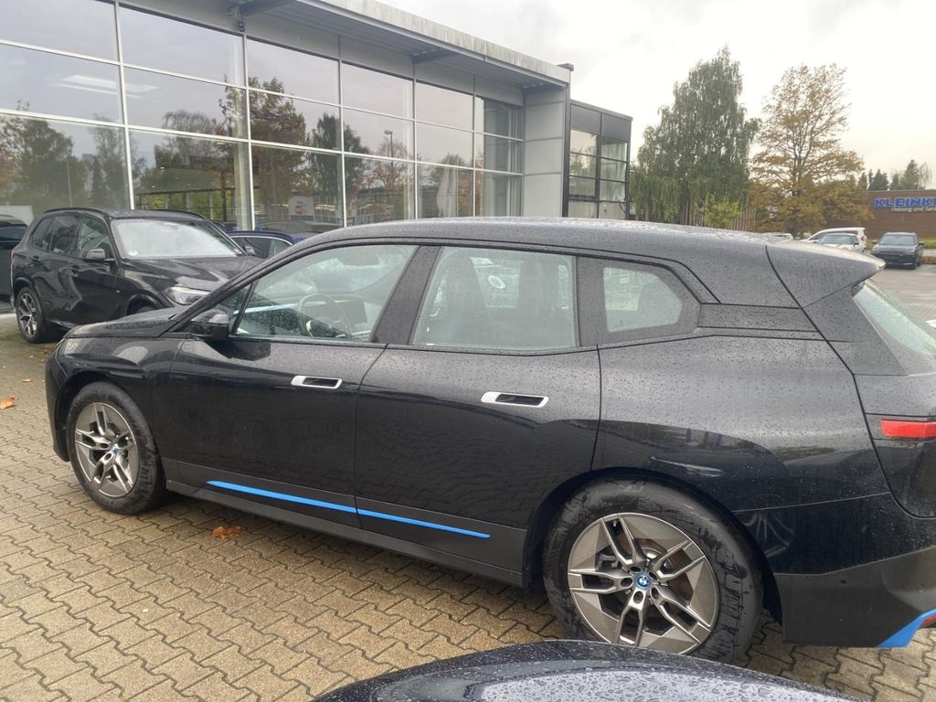 BMW iX 2022
