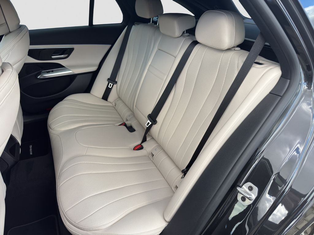 Mercedes-Benz E 300 2024