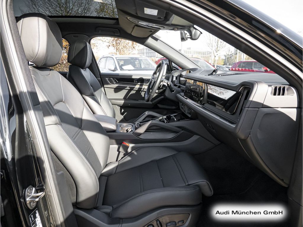 Porsche Cayenne 2024