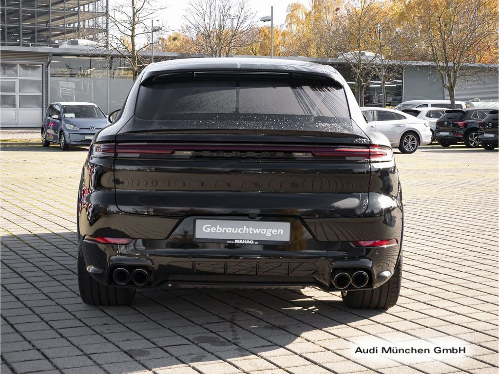 Porsche Cayenne 2024