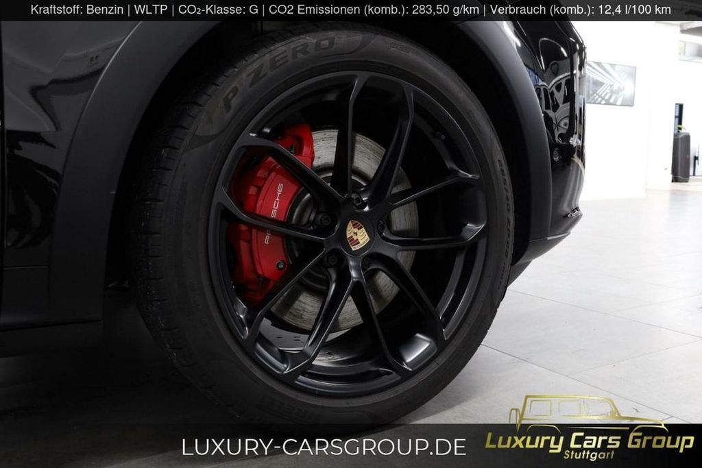 Porsche Cayenne 2025