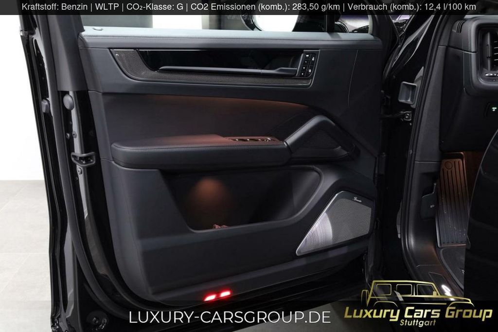 Porsche Cayenne 2025